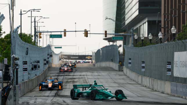 Imagen para el artículo titulado Verstappen se lleva el tercer Grand Slam de F1 de su carrera en el GP de España